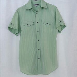 Express light green men’s shirt,cotton,stripped,short sleeve,button down.Sz SP.